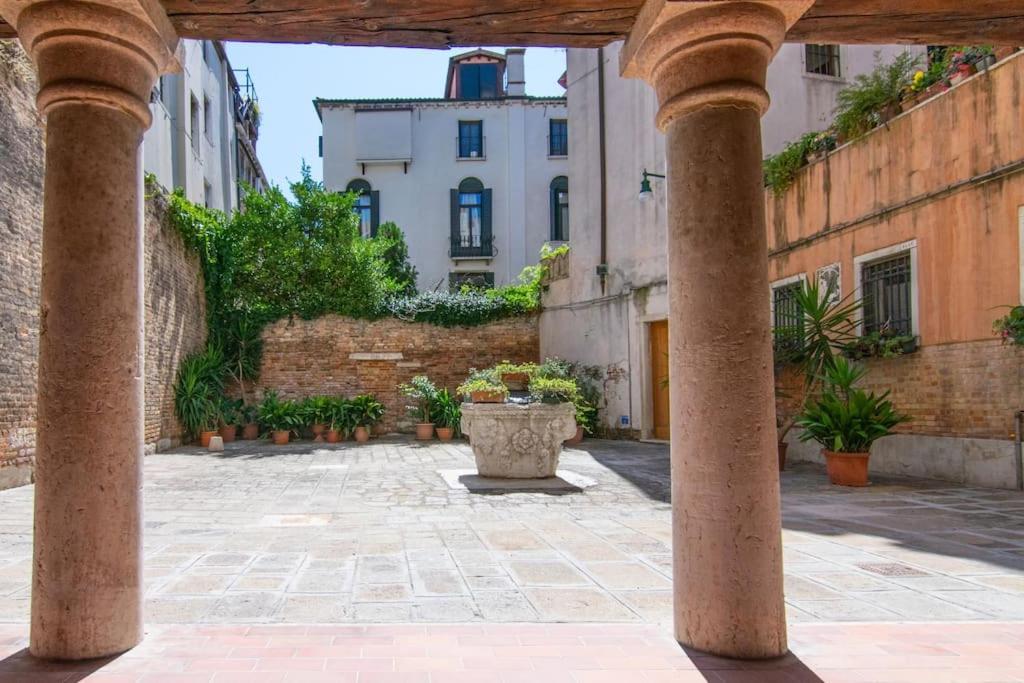 Alma - Rialto Bridge Apartamento Venecia